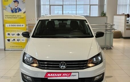 Volkswagen Polo VI (EU Market), 2015 год, 850 000 рублей, 2 фотография