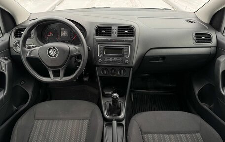 Volkswagen Polo VI (EU Market), 2015 год, 850 000 рублей, 13 фотография