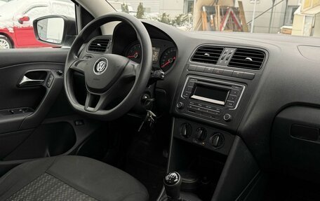 Volkswagen Polo VI (EU Market), 2015 год, 850 000 рублей, 14 фотография