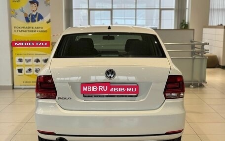 Volkswagen Polo VI (EU Market), 2015 год, 850 000 рублей, 5 фотография