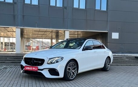 Mercedes-Benz E-Класс, 2016 год, 3 570 000 рублей, 1 фотография