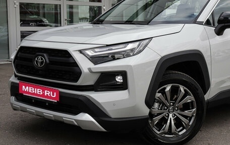 Toyota RAV4, 2024 год, 4 590 000 рублей, 2 фотография