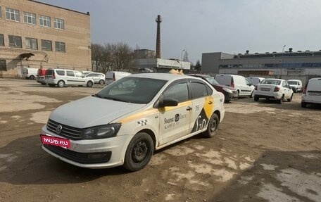 Volkswagen Polo VI (EU Market), 2019 год, 450 000 рублей, 10 фотография