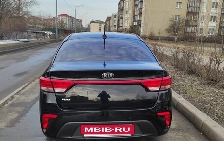 KIA Rio IV, 2017 год, 1 500 000 рублей, 2 фотография