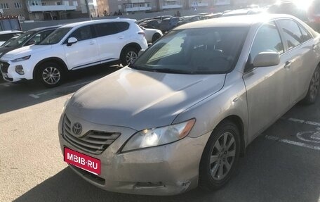 Toyota Camry, 2008 год, 890 000 рублей, 2 фотография