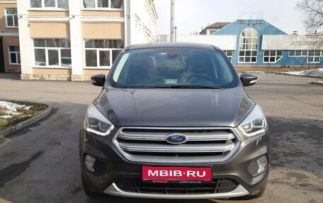 Ford Kuga III, 2018 год, 1 950 000 рублей, 1 фотография