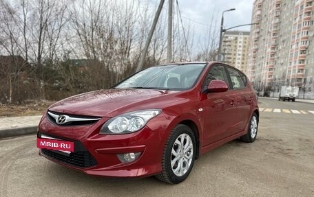 Hyundai i30 I, 2011 год, 785 000 рублей, 3 фотография