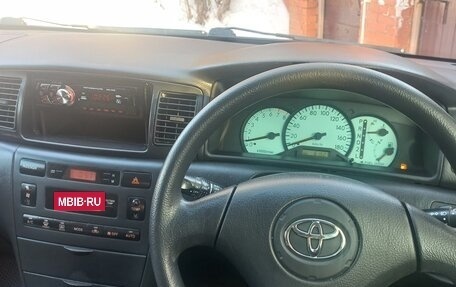 Toyota Corolla, 2001 год, 545 000 рублей, 10 фотография