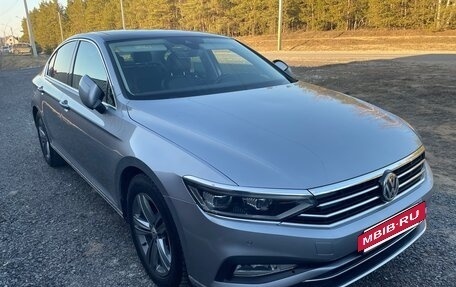 Volkswagen Passat B8 рестайлинг, 2019 год, 2 420 000 рублей, 10 фотография