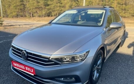 Volkswagen Passat B8 рестайлинг, 2019 год, 2 420 000 рублей, 7 фотография