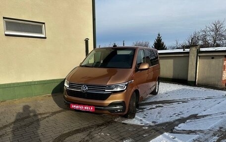 Volkswagen Multivan T6 рестайлинг, 2019 год, 6 590 000 рублей, 4 фотография