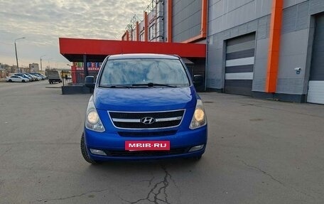 Hyundai H-1 II рестайлинг, 2008 год, 1 370 000 рублей, 2 фотография