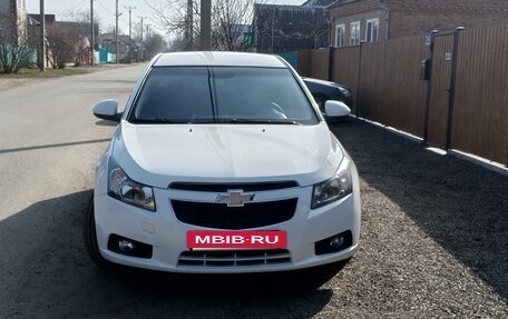 Chevrolet Cruze II, 2012 год, 795 000 рублей, 3 фотография