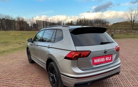 Volkswagen Tiguan II, 2021 год, 2 950 400 рублей, 5 фотография