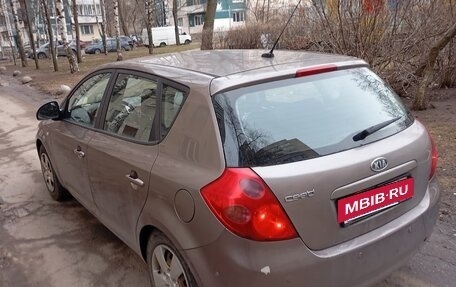 KIA cee'd I рестайлинг, 2009 год, 830 000 рублей, 10 фотография