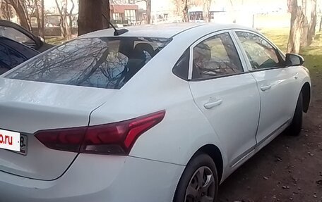 Hyundai Solaris II рестайлинг, 2018 год, 837 000 рублей, 2 фотография