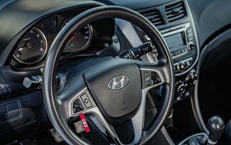 Hyundai Solaris II рестайлинг, 2015 год, 820 000 рублей, 14 фотография