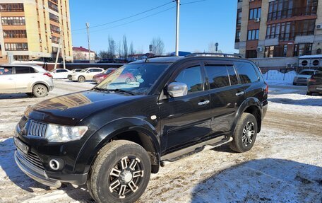 Mitsubishi Pajero Sport II рестайлинг, 2013 год, 1 900 000 рублей, 3 фотография