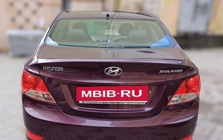 Hyundai Solaris II рестайлинг, 2011 год, 900 000 рублей, 5 фотография