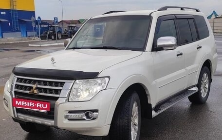 Mitsubishi Pajero IV, 2020 год, 3 690 000 рублей, 2 фотография