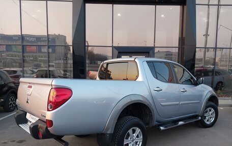 Mitsubishi L200 IV рестайлинг, 2015 год, 1 870 000 рублей, 3 фотография