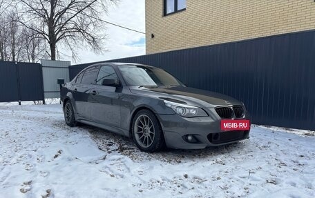 BMW 5 серия, 2005 год, 1 400 000 рублей, 8 фотография