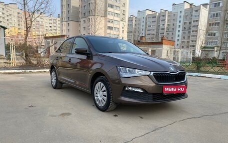 Skoda Rapid II, 2020 год, 1 950 000 рублей, 1 фотография