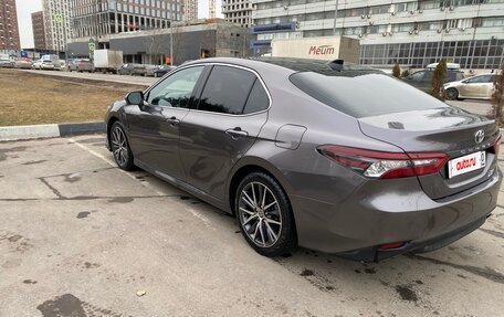 Toyota Camry, 2021 год, 3 500 000 рублей, 6 фотография