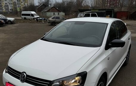 Volkswagen Polo VI (EU Market), 2012 год, 910 000 рублей, 5 фотография