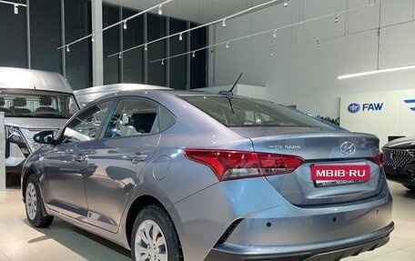 Hyundai Solaris II рестайлинг, 2020 год, 1 490 000 рублей, 8 фотография