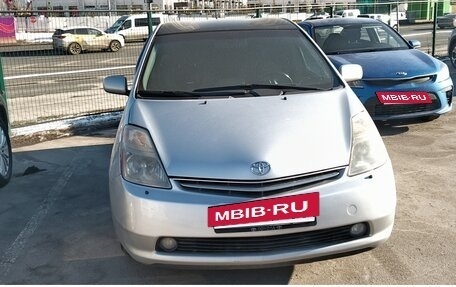 Toyota Prius, 2009 год, 920 000 рублей, 2 фотография