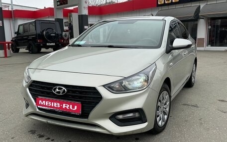 Hyundai Solaris II рестайлинг, 2019 год, 1 350 000 рублей, 1 фотография