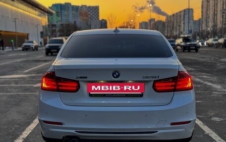 BMW 3 серия, 2012 год, 2 200 000 рублей, 6 фотография