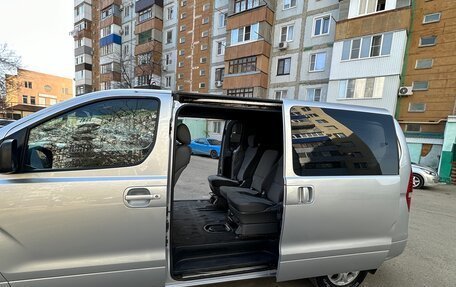 Hyundai Grand Starex Grand Starex I рестайлинг 2, 2008 год, 1 300 000 рублей, 4 фотография