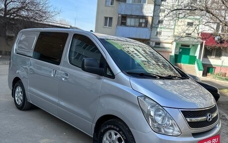 Hyundai Grand Starex Grand Starex I рестайлинг 2, 2008 год, 1 300 000 рублей, 5 фотография