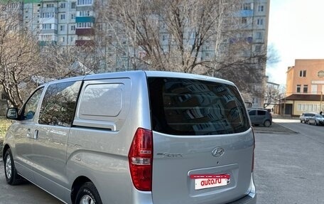 Hyundai Grand Starex Grand Starex I рестайлинг 2, 2008 год, 1 300 000 рублей, 20 фотография