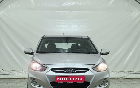 Hyundai Solaris II рестайлинг, 2012 год, 599 000 рублей, 2 фотография