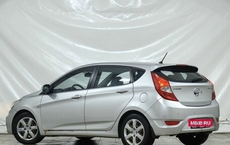 Hyundai Solaris II рестайлинг, 2012 год, 599 000 рублей, 8 фотография