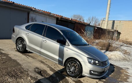 Volkswagen Polo VI (EU Market), 2019 год, 1 210 000 рублей, 2 фотография