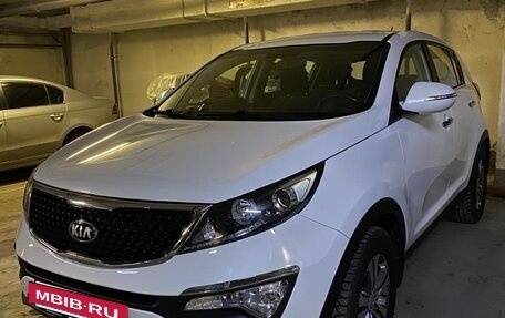 KIA Sportage III, 2015 год, 1 900 000 рублей, 2 фотография