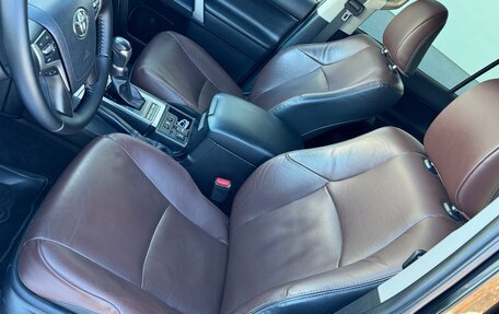 Toyota Land Cruiser Prado 150 рестайлинг 2, 2020 год, 5 350 000 рублей, 14 фотография