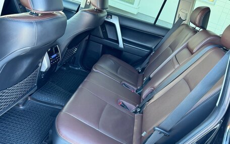 Toyota Land Cruiser Prado 150 рестайлинг 2, 2020 год, 5 350 000 рублей, 19 фотография
