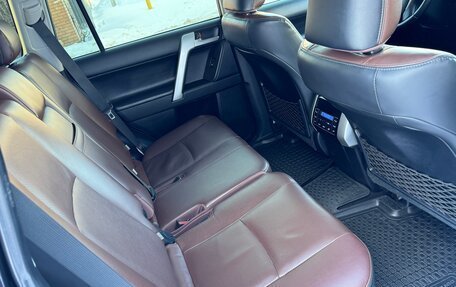 Toyota Land Cruiser Prado 150 рестайлинг 2, 2020 год, 5 350 000 рублей, 20 фотография
