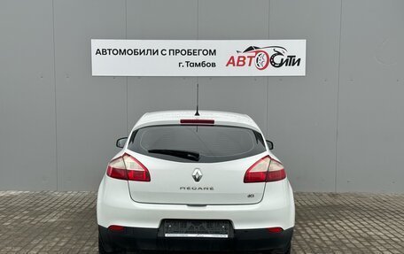 Renault Megane III, 2011 год, 575 000 рублей, 6 фотография