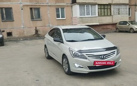 Hyundai Solaris II рестайлинг, 2014 год, 900 000 рублей, 7 фотография