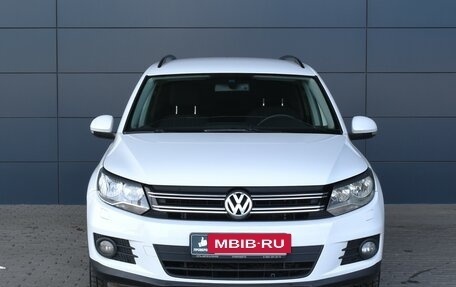 Volkswagen Tiguan I, 2012 год, 1 450 000 рублей, 2 фотография