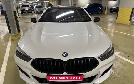 BMW 8 серия, 2019 год, 9 000 000 рублей, 2 фотография