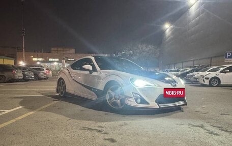 Toyota GT86 I, 2012 год, 2 100 000 рублей, 2 фотография