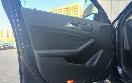 Mercedes-Benz GLA, 2018 год, 2 300 000 рублей, 14 фотография