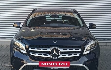 Mercedes-Benz GLA, 2018 год, 2 300 000 рублей, 2 фотография
